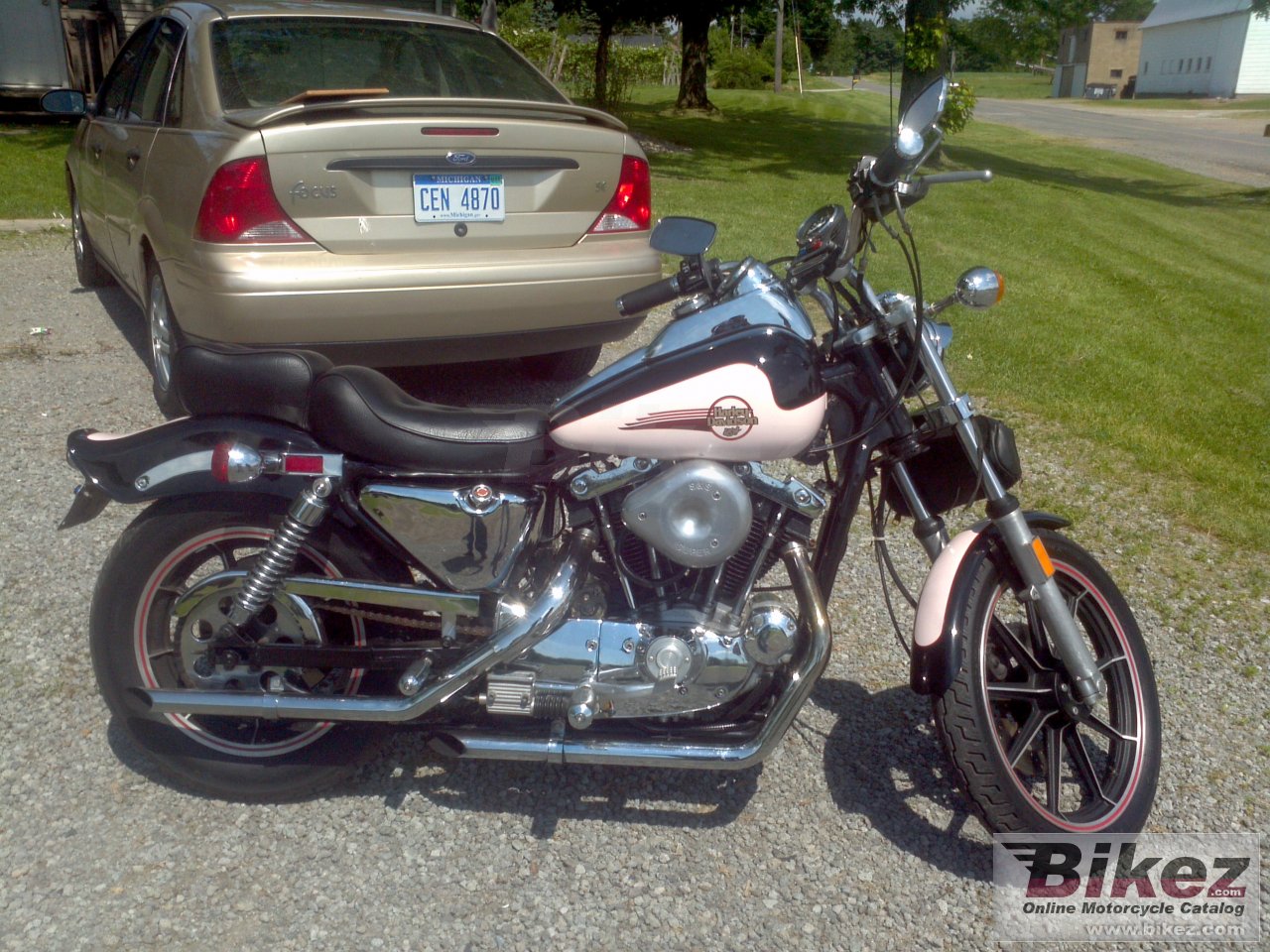 Big nymous user. xls 1000 roadster picture and wallpaper from Bikez.com